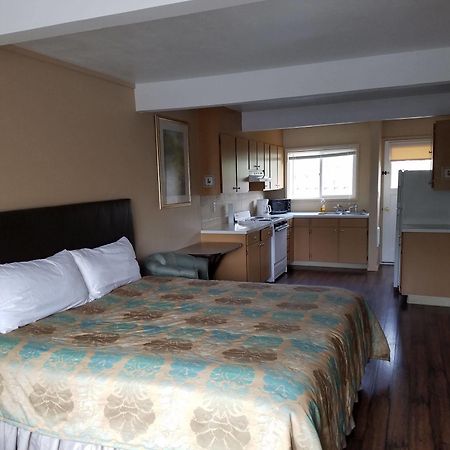 Townhouse Inn & Suites Klamath Falls Eksteriør bilde