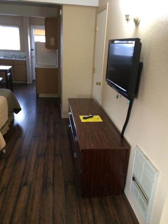Townhouse Inn & Suites Klamath Falls Eksteriør bilde