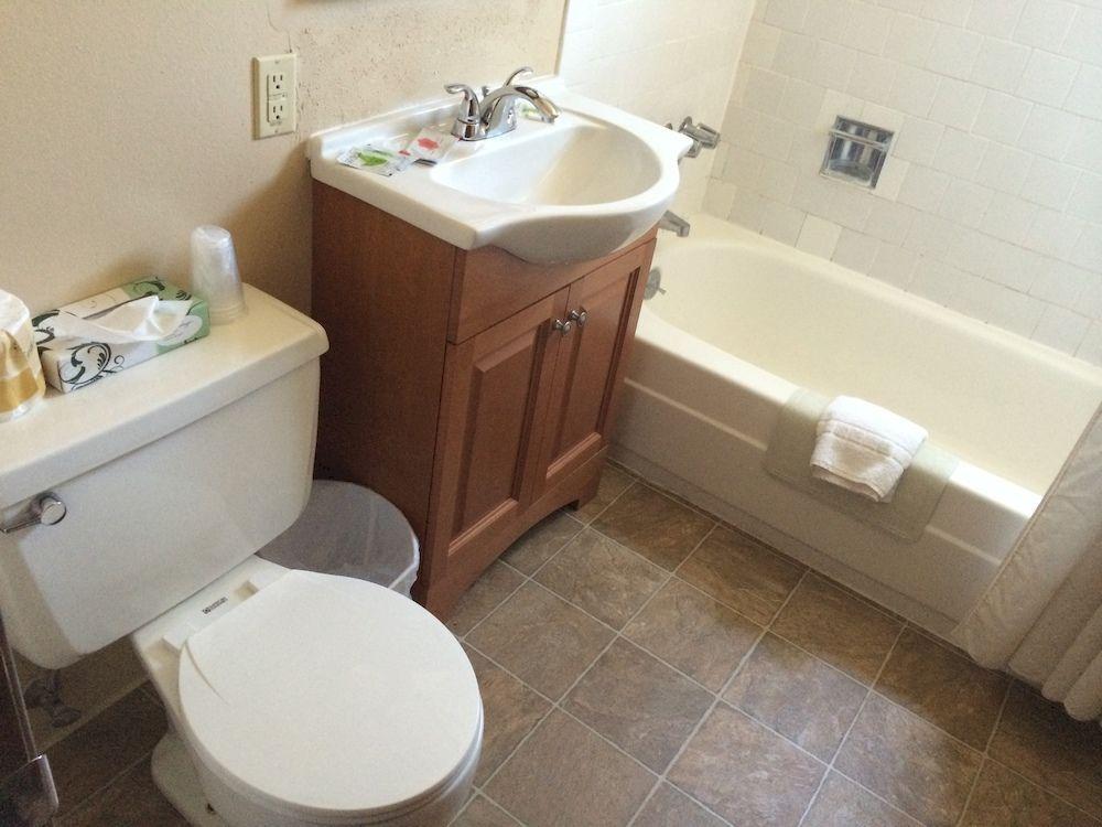 Townhouse Inn & Suites Klamath Falls Eksteriør bilde