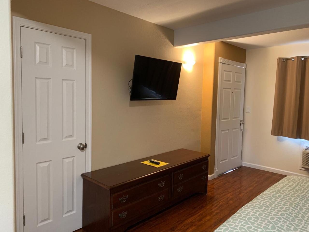 Townhouse Inn & Suites Klamath Falls Eksteriør bilde